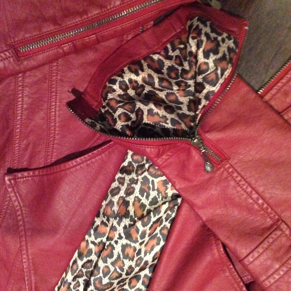 Jacket - Picture 3 of 4